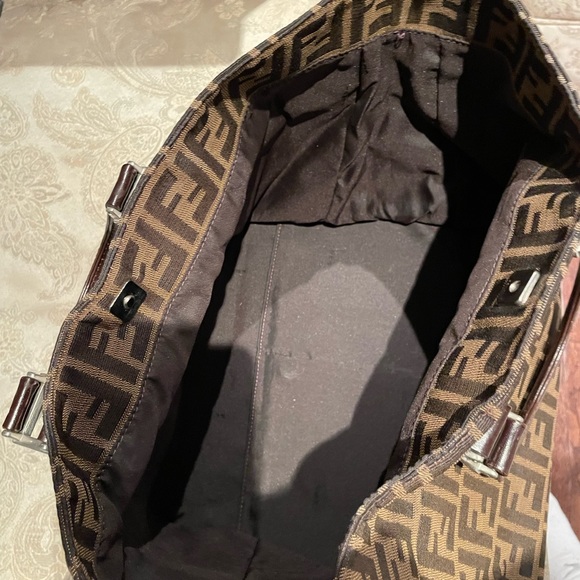 Fendi Zucca Tote - great condition - Picture 4 of 9
